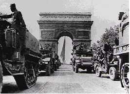 The victory parade under the Arc de Triomphe